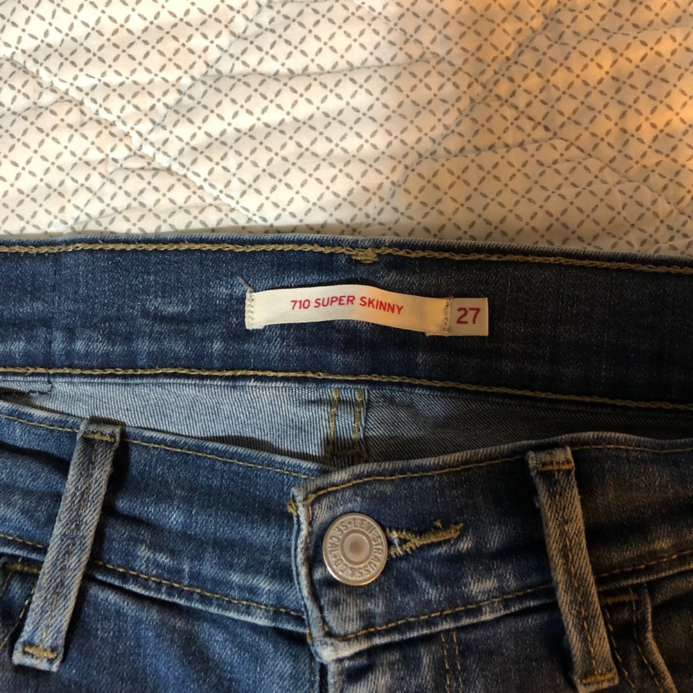 710 Levi’s